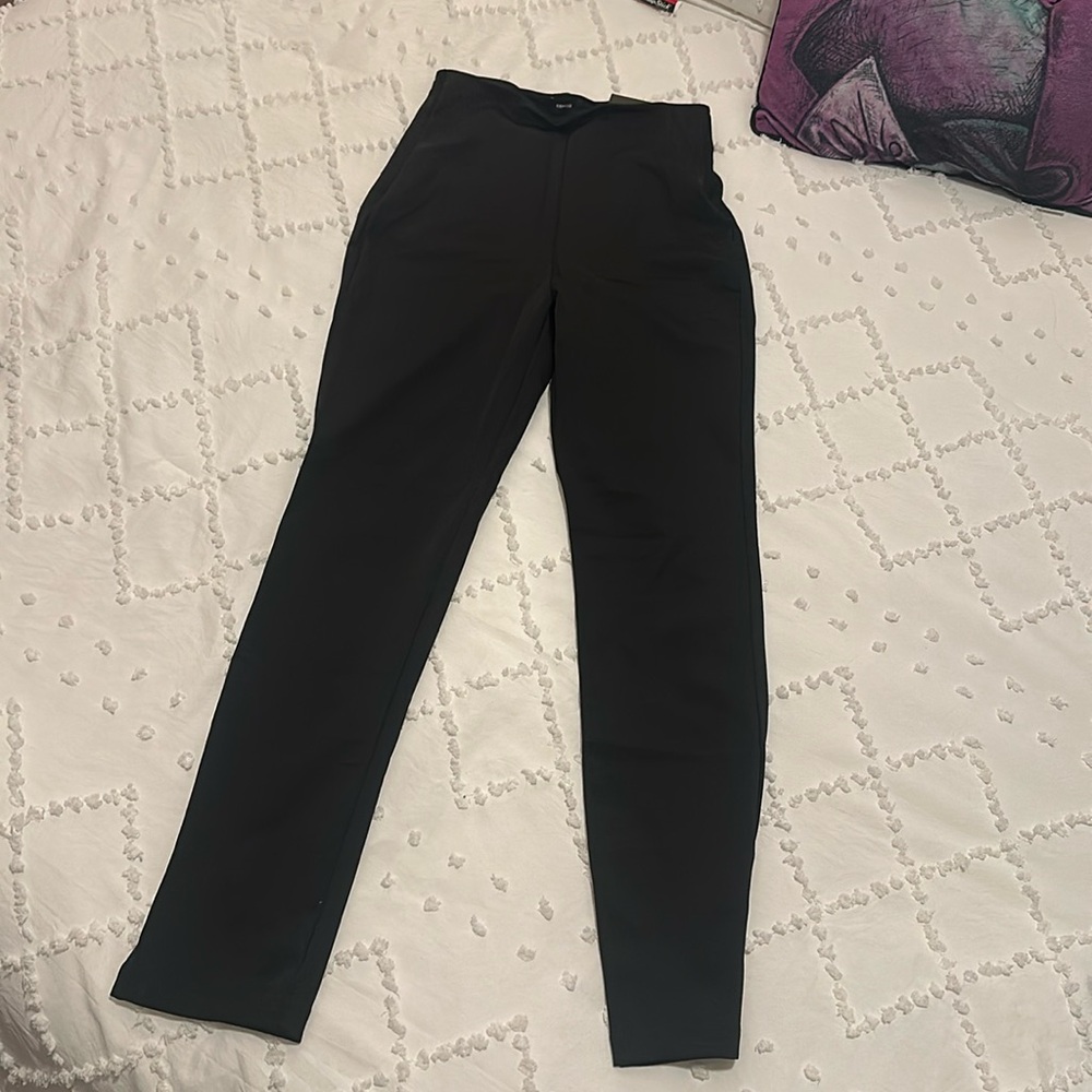 Express Body Contour Pant - Picture 4 of 7
